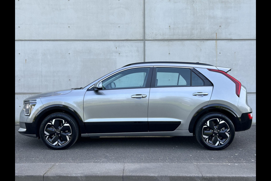 Kia Niro EV DynamicLine 64.8 kWh Gratis Laadpaal | Automaat | Camera | Navi | H-Leder | Apple Carplay/Android Auto | Key-Less | Clima | 17" Velgen | PDC | Cruise | LED |