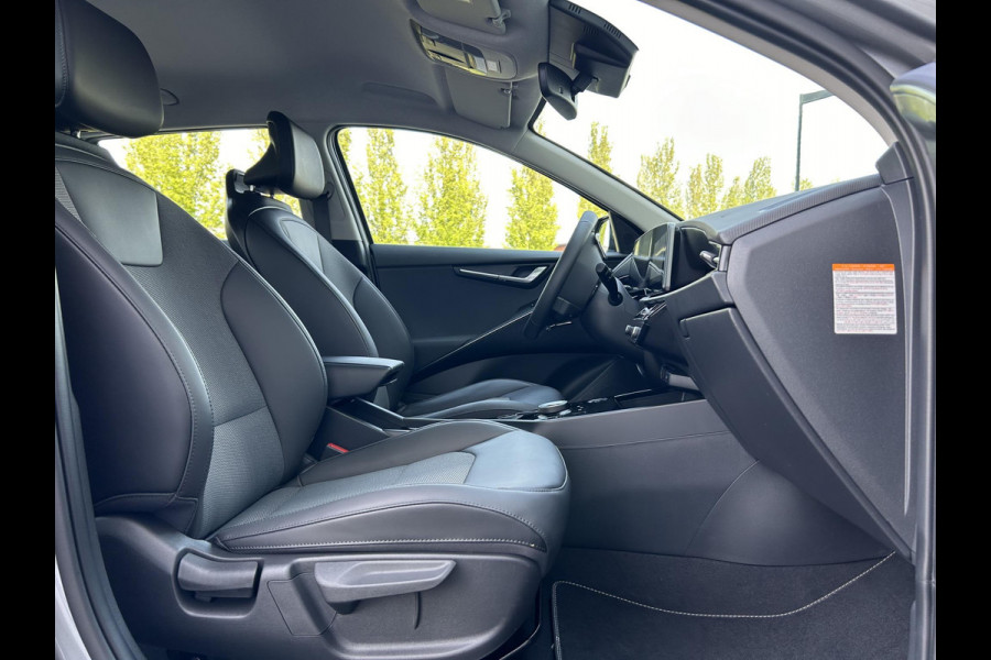 Kia Niro EV DynamicLine 64.8 kWh Gratis Laadpaal | Automaat | Camera | Navi | H-Leder | Apple Carplay/Android Auto | Key-Less | Clima | 17" Velgen | PDC | Cruise | LED |