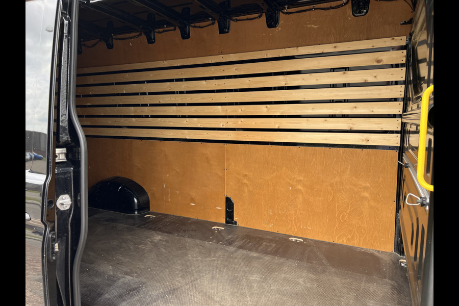 Volkswagen Crafter 35 2.0 TDI L4 H3
