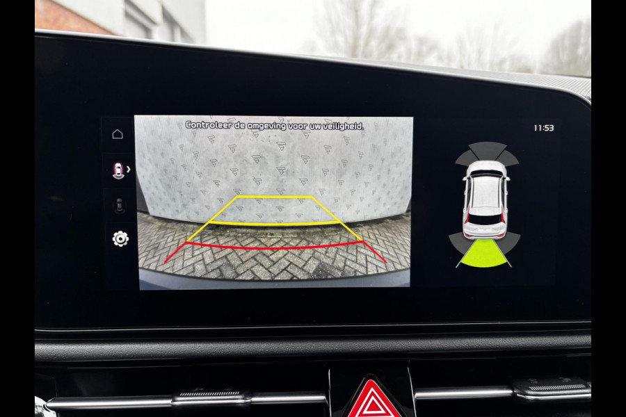 Kia Niro EV ExecutiveLine 64.8 kWh Gratis Laadpaal | Climate Control | Schuif- Kanteldak | Leder interieur | Apple Carplay & Android auto |