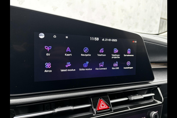 Kia Niro EV ExecutiveLine 64.8 kWh Gratis Laadpaal | Climate Control | Schuif- Kanteldak | Leder interieur | Apple Carplay & Android auto |