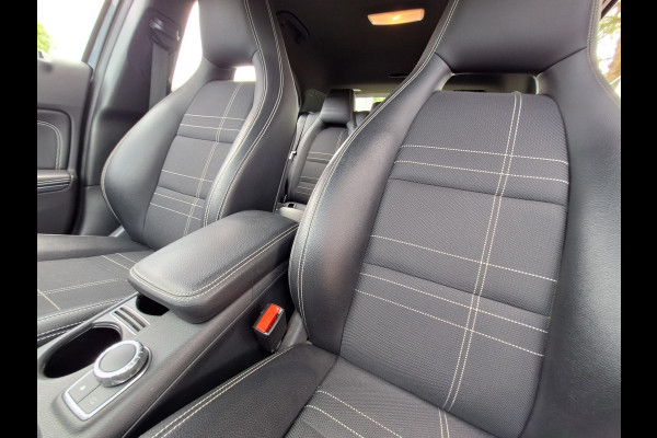 Mercedes-Benz A-Klasse 180 AMG Styling | LED | NAVI | PDC | Trekhaak 1200kg | (occasion)