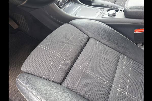 Mercedes-Benz A-Klasse 180 AMG Styling | LED | NAVI | PDC | Trekhaak 1200kg | (occasion)