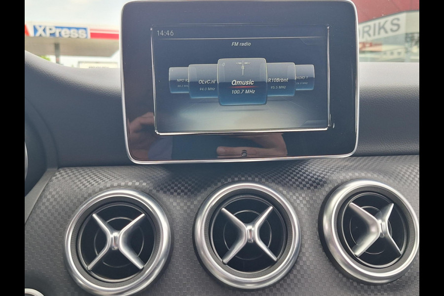 Mercedes-Benz A-Klasse 180 AMG Styling | LED | NAVI | PDC | Trekhaak 1200kg | (occasion)
