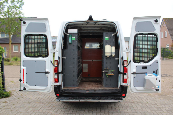 Opel Movano T35 2.3 CDTI BiTurbo 170PK Euro6 Automaat L1H2 Servicebus ✓ Bott inrichting ✓ Stroomomvormer ✓ Standkachel