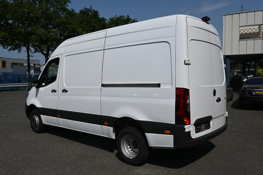 Mercedes-Benz Sprinter 516 CDI L2H2 2 Schuifdeuren, LED, MBUX met 360 graden Camera, Standkachel