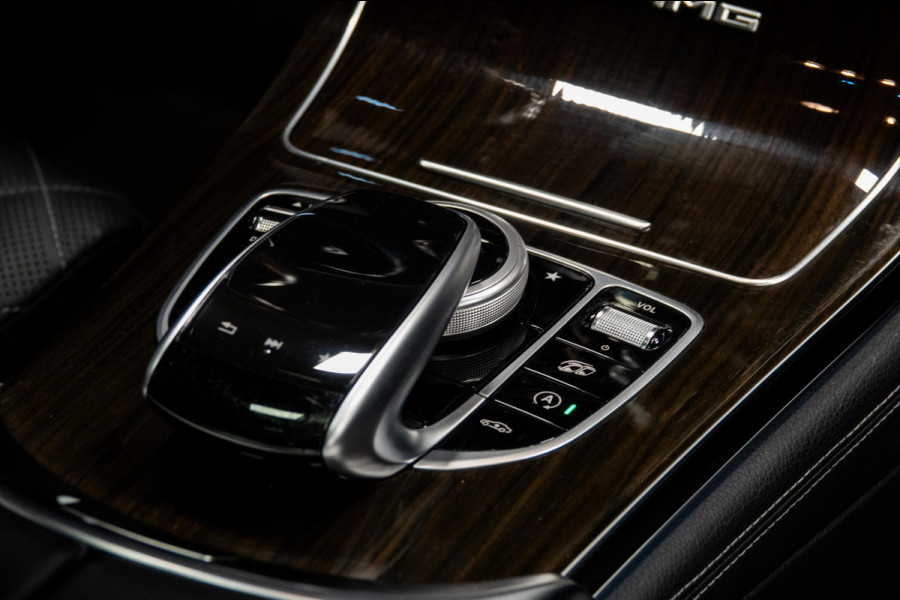 Mercedes-Benz GLC AMG 63 S 4MATIC+ *AMG Driver's package / Panorama / Burmester / Memory / Sportuitlaat*
