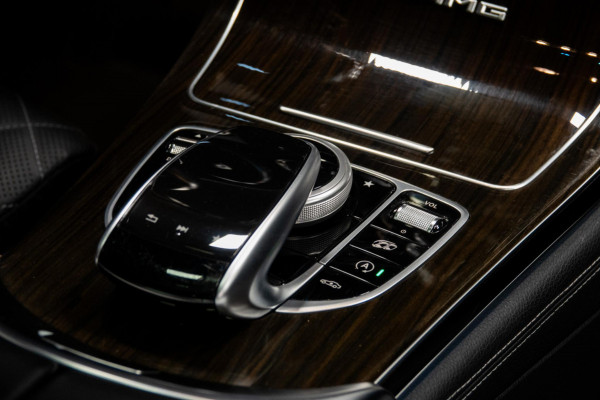 Mercedes-Benz GLC AMG 63 S 4MATIC+ *AMG Driver's package / Panorama / Burmester / Memory / Sportuitlaat*