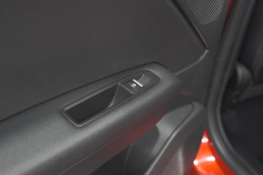 Renault Captur TCe 90 Techno | 360 Camera | 9.3 Inch Grootscherm | Apple Carplay | Navigatie