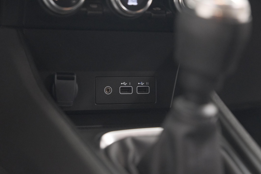 Renault Captur TCe 90 Techno | 360 Camera | 9.3 Inch Grootscherm | Apple Carplay | Navigatie
