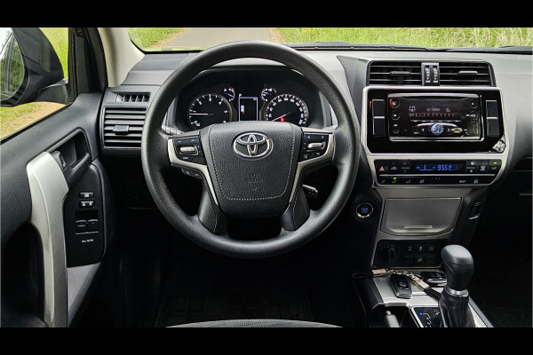 Toyota Land Cruiser 2.8 D-4D-F Comfort High Roof Blind Van