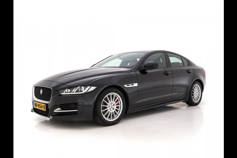 Jaguar XE 2.0 D R-Sport-Pack Aut. *LEATHER-MICROFIBRE | BI-XENON | NAVI-FULLMAP | MERIDIAN-SOUND | HEATED-SPORTSEATS | CAMERA | ECC | KEYLESS | PDC | SHIFT-PADDLES | LANE-ASSIST | CRUISE | 17''ALU*