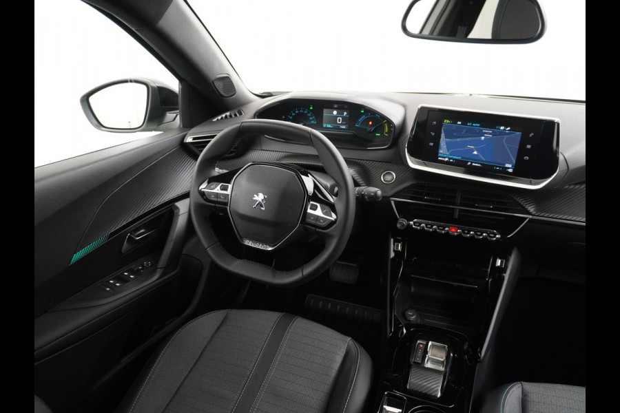 Peugeot e-2008 EV Allure 50 kWh CAMERA | NAVI | RIJKLAAR INCL. 12 MND. BOVAGGARANTIE