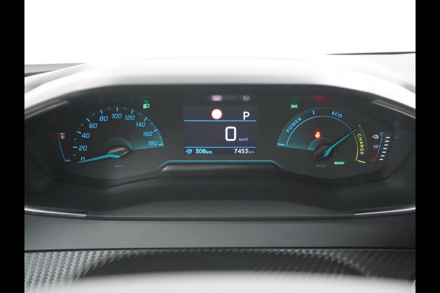 Peugeot e-2008 EV Allure 50 kWh CAMERA | NAVI | RIJKLAAR INCL. 12 MND. BOVAGGARANTIE