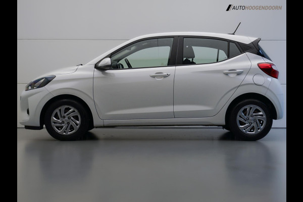Hyundai i10 1.0 Comfort (APPLE CARPLAY,NAVIGATIE,CAMERA,CRUISE,LED VERLICHTING,COMFORT-STOELEN,NIEUWE APK,AIRCO,TOPCONDITIE)