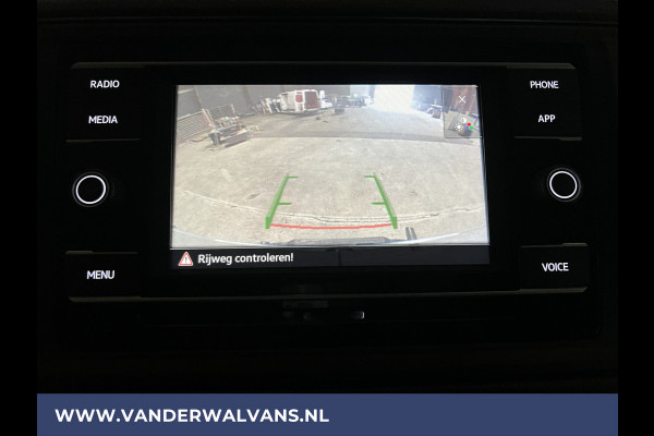 Volkswagen Crafter 2.0 TDI 141pk L3H2 L2H1 Euro6 Airco | Camera | Apple Carplay | Android Auto Bijrijdersbank
