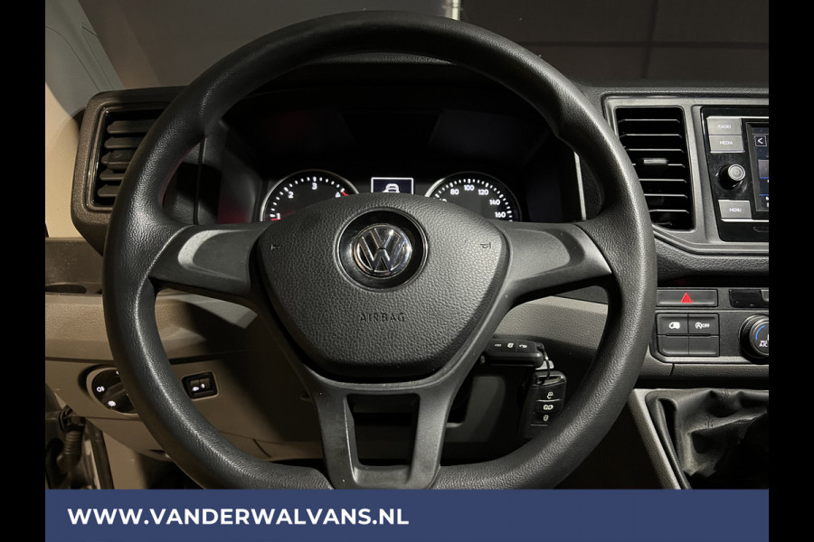 Volkswagen Crafter 2.0 TDI 141pk L3H2 L2H1 Euro6 Airco | Camera | Apple Carplay | Android Auto Bijrijdersbank