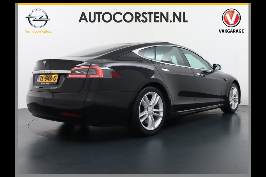 Tesla Model S 75D AWD Luchtvering Enhanced AutoPilot Navi Panorama-Dak Camera Adaptive-Led Elektr.Stuur en Stoel+Geheugen+Spiegels+verwarmd El 19"Lmv 4WD Schuifkanteldak WiFi Rijstrookhulp Bordherkenning ACC ESP Dodehoek Detector Mistlampen Verwarmde-Sproeiers Nieuwprijs € 103.600,- !!
