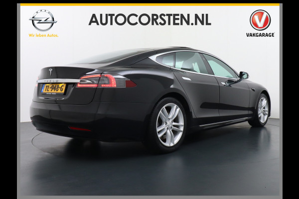 Tesla Model S 75D AWD Luchtvering Enhanced AutoPilot Navi Panorama-Dak Camera Adaptive-Led Elektr.Stuur en Stoel+Geheugen+Spiegels+verwarmd El 19"Lmv 4WD Schuifkanteldak WiFi Rijstrookhulp Bordherkenning ACC ESP Dodehoek Detector Mistlampen Verwarmde-Sproeiers Nieuwprijs € 103.600,- !!