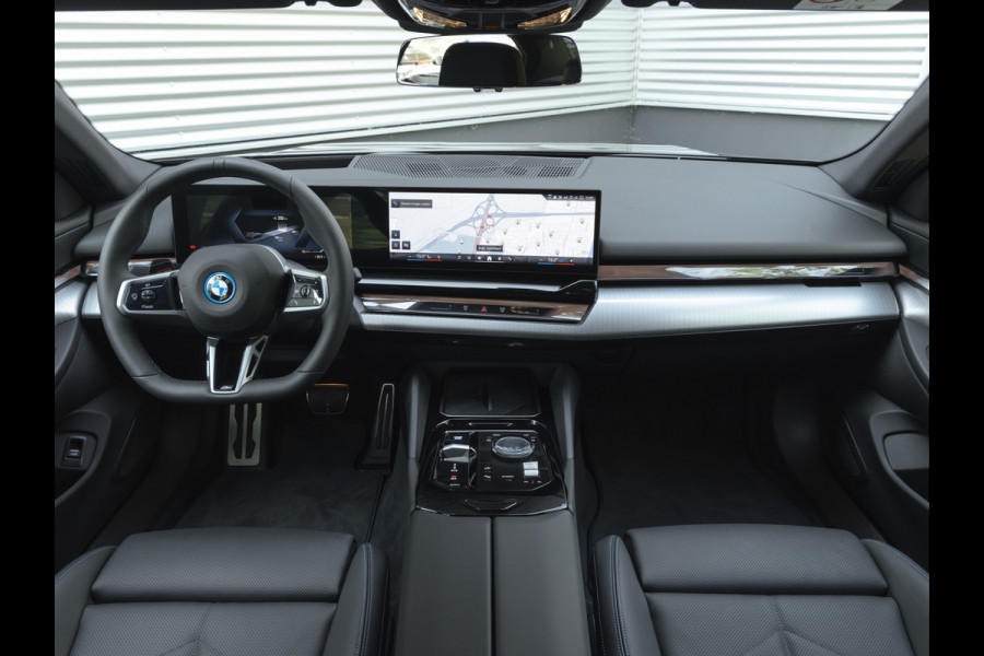 BMW i5 eDrive40 M-Sport Pro - 18 km!! - Driving Ass Prof - Head-up