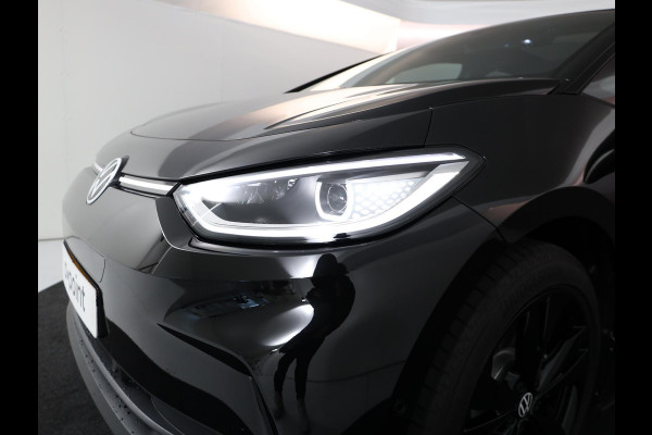 Volkswagen ID.3 Pro Business 59 kWh 204pk Pano-dak| Navi| 19'LM-velgen| verwarmd stuur en-voorstoelen