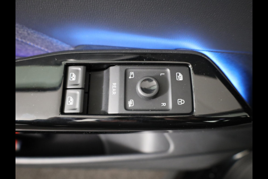 Volkswagen ID.3 Pro Business 59 kWh 204pk Pano-dak| Navi| 19'LM-velgen| verwarmd stuur en-voorstoelen
