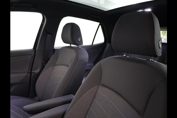 Volkswagen ID.3 Pro Business 59 kWh 204pk Pano-dak| Navi| 19'LM-velgen| verwarmd stuur en-voorstoelen