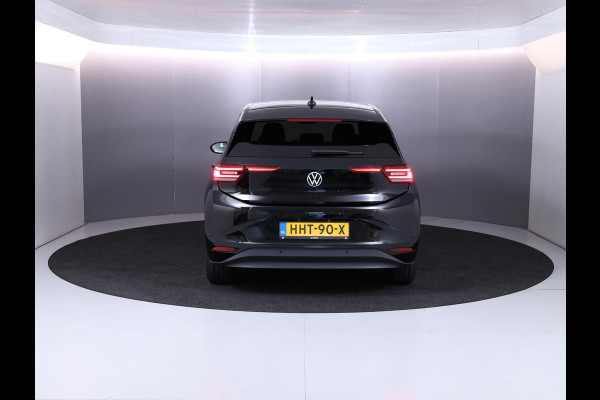 Volkswagen ID.3 Pro Business 59 kWh 204pk Pano-dak| Navi| 19'LM-velgen| verwarmd stuur en-voorstoelen