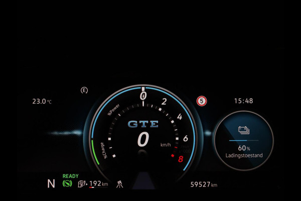 Volkswagen Golf 1.4 eHybrid GTE | Camera | Adaptive cruise | Carplay | Navigatie | Sportstoelen | Full LED | Sfeerverlichting | PHEV