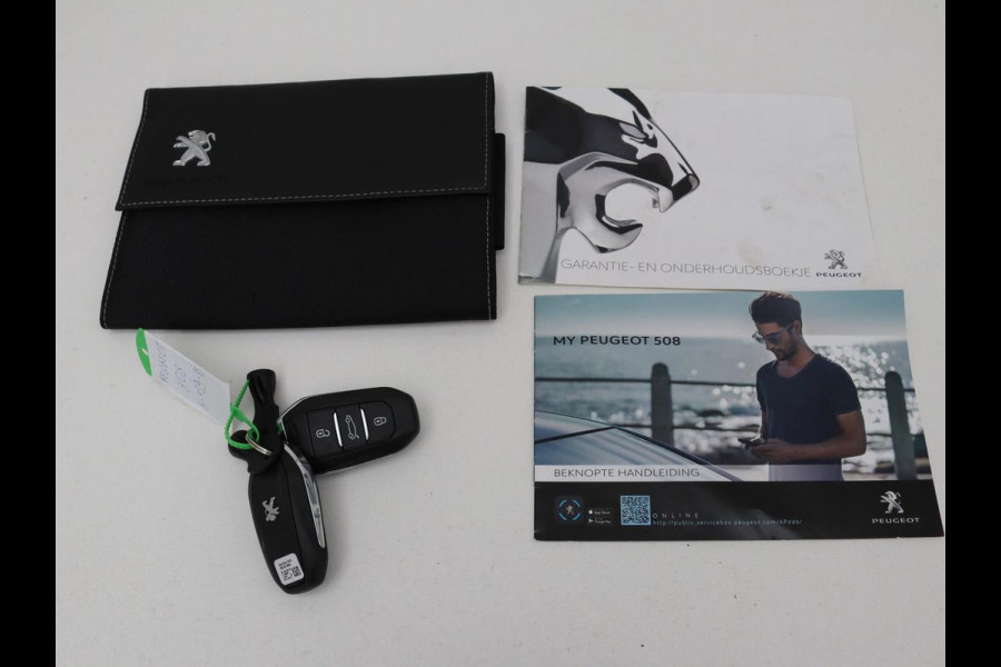 Peugeot 508 SW 1.6 HYbrid Première | Panoramadak | PHEV | Camera | Stoelverwarming | Lane assist | Keyless | HIFI | Elektrische achterklep