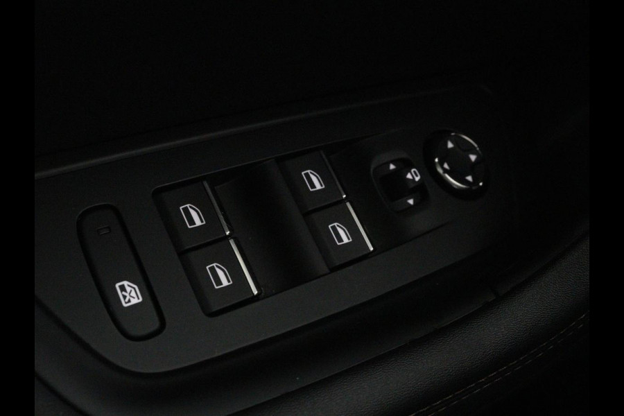 Peugeot 508 SW 1.6 HYbrid Première | Panoramadak | PHEV | Camera | Stoelverwarming | Lane assist | Keyless | HIFI | Elektrische achterklep