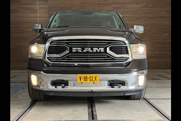 Dodge Ram 1500 5.7 V8 4x4 Crew Cab Longhorn | Full option | Luchtvering | Camera | Closed Cab | Top staat! |