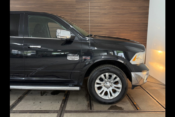 Dodge Ram 1500 5.7 V8 4x4 Crew Cab Longhorn | Full option | Luchtvering | Camera | Closed Cab | Top staat! |