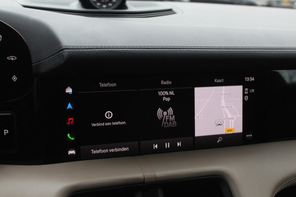 Porsche Taycan 4S Performance 84 kWh / SoH 90% / Panoramadak / Camera / Luchtvering / Achterasbesturing / 20'' / Bose / Sportchrono / ACC / Stuurverwarming / Warmtepomp / DAB / Stoelverwarming