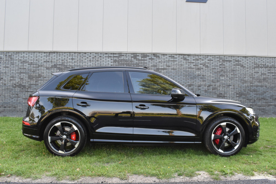 Audi Q5 3.0 TFSI SQ5 quattro Pro Line Plus Pano Leer Luchtvering Trekhaak Black edition