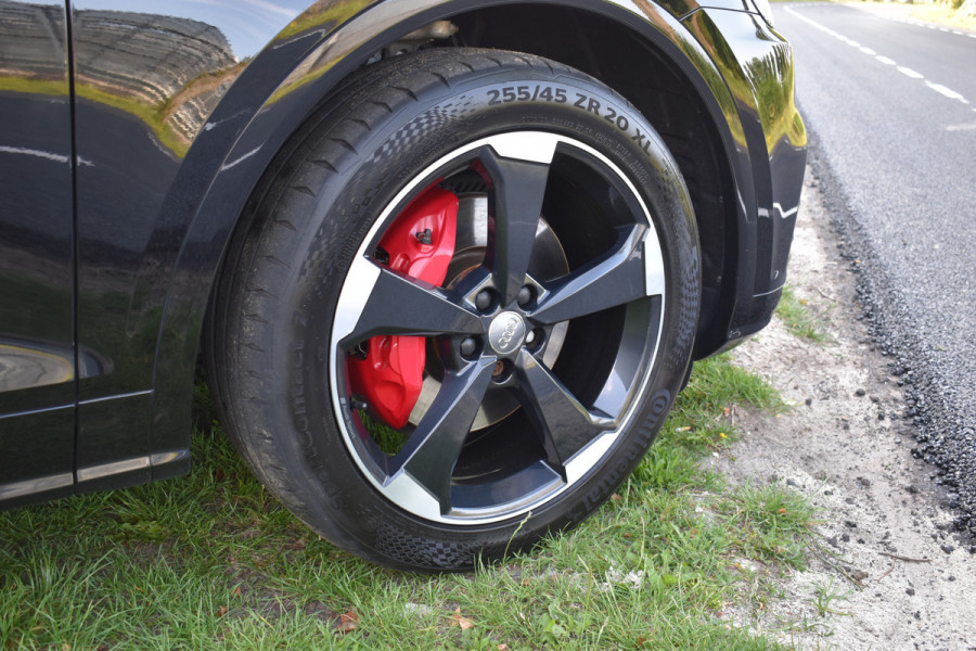 Audi Q5 3.0 TFSI SQ5 quattro Pro Line Plus Pano Leer Luchtvering Trekhaak Black edition