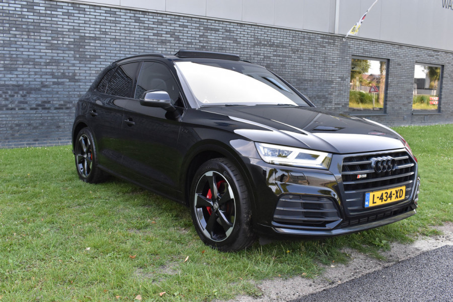 Audi Q5 3.0 TFSI SQ5 quattro Pro Line Plus Pano Leer Luchtvering Trekhaak Black edition