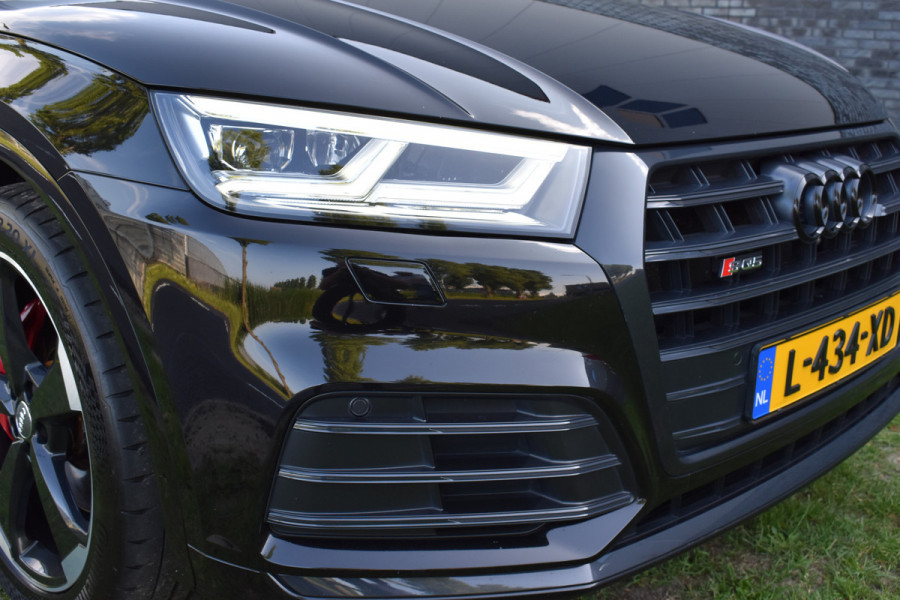 Audi Q5 3.0 TFSI SQ5 quattro Pro Line Plus Pano Leer Luchtvering Trekhaak Black edition