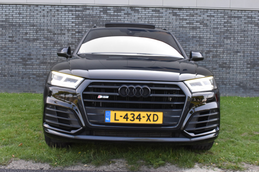 Audi Q5 3.0 TFSI SQ5 quattro Pro Line Plus Pano Leer Luchtvering Trekhaak Black edition