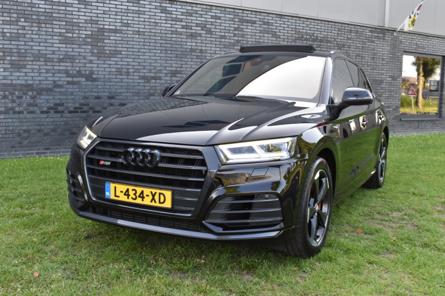 Audi Q5 3.0 TFSI SQ5 quattro Pro Line Plus Pano Leer Luchtvering Trekhaak Black edition