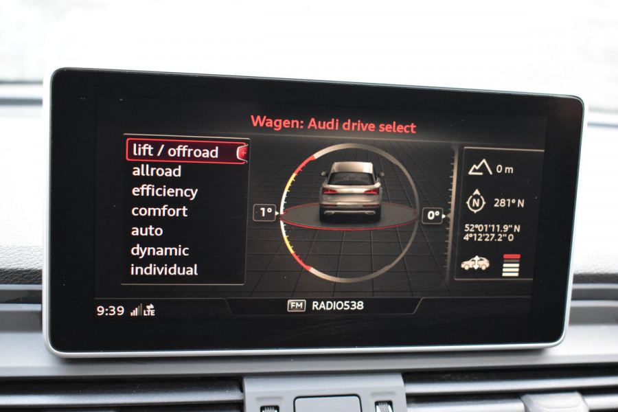 Audi Q5 3.0 TFSI SQ5 quattro Pro Line Plus Pano Leer Luchtvering Trekhaak Black edition