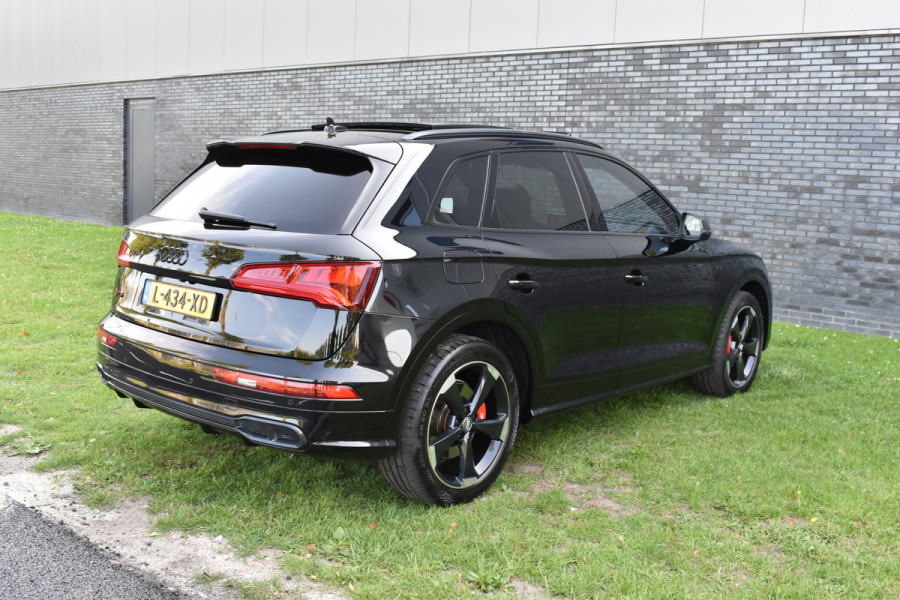 Audi Q5 3.0 TFSI SQ5 quattro Pro Line Plus Pano Leer Luchtvering Trekhaak Black edition