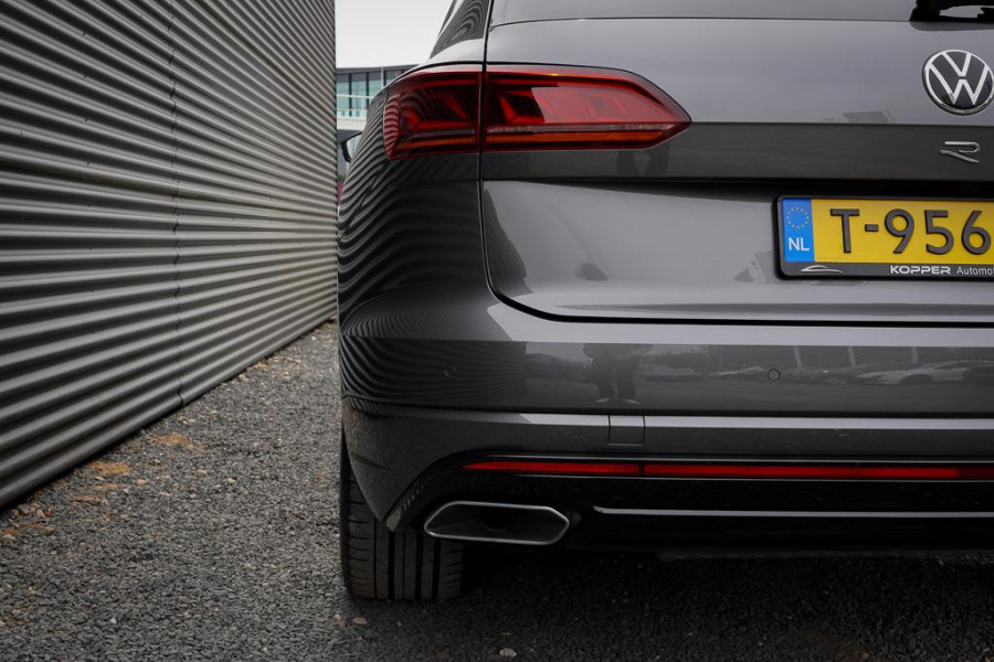 Volkswagen Touareg 3.0 TSi 4MOTION R / Pano / Luchtvering / Incl BTW / ACC