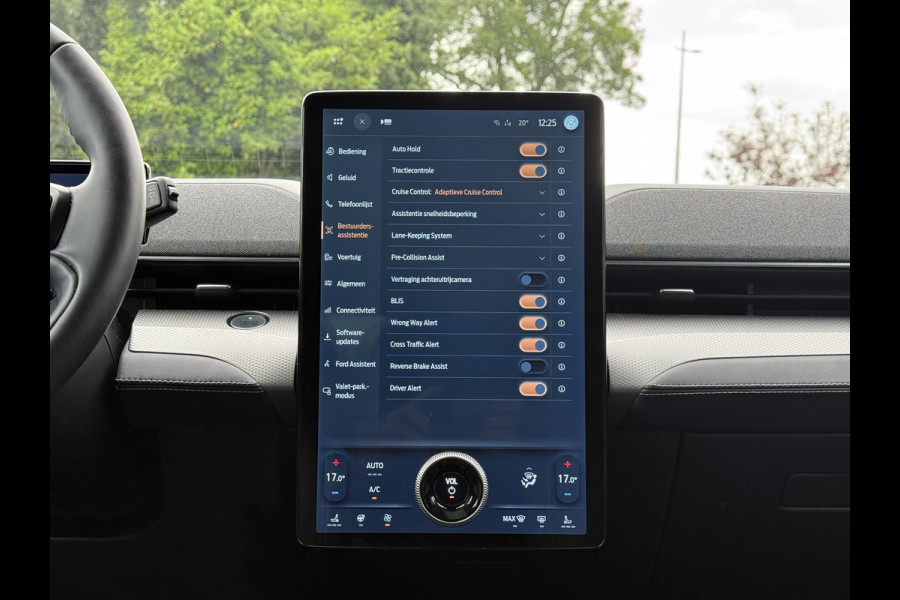 Ford Mustang Mach-E Aut. 75kWh | Trekhaak | Bang & Olufssen | 360 Camera | Panorama |