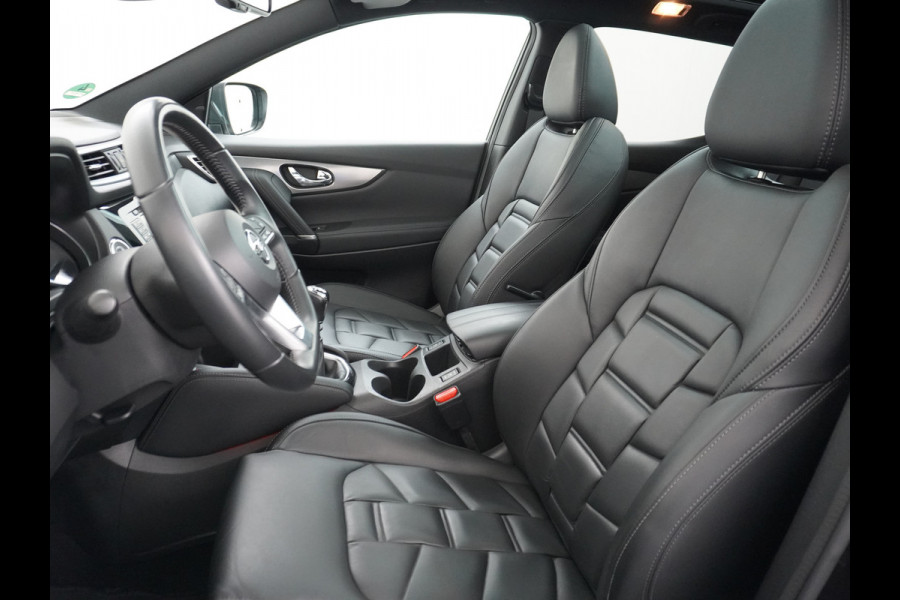 Nissan QASHQAI T 116Pk elekr.+Leer Pano-dak Tekna 360°-Camera Bose-Sound Navi Ecc Edition Cruise Control Dab Led Stoelverwaming Lmv 19" Memory Leather-Pack Rijstrooksensor Verwarmde voorruit Privacy Glas Zeer Compleet!