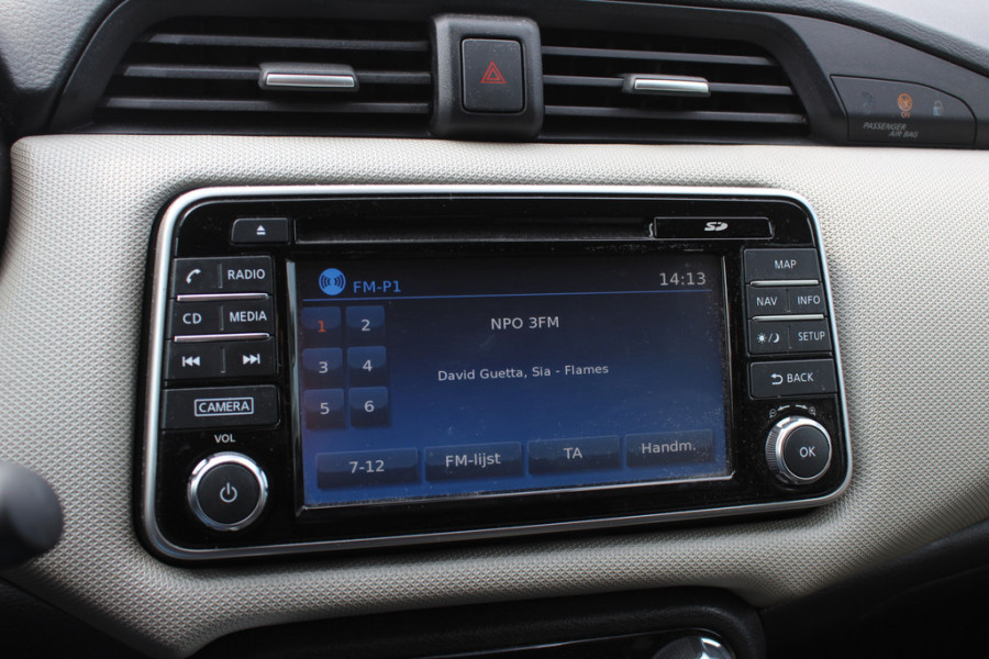 Nissan Micra 0.9 IG-T Tekna / Camera / Navigatie / 17'' / Premium Audio / Keyless / DAB / Cruise Control