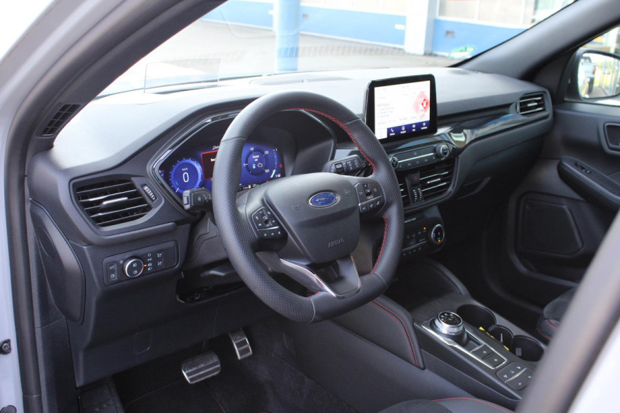 Ford Kuga 2.5 PHEV Graphite Tech Edition 225pk | Driver Assistance Pack | Technology pack | Wegklapbare Trekhaak  | Panorama dak | Winterpack | Verlengde fabrieksgarantie tot 05-2028