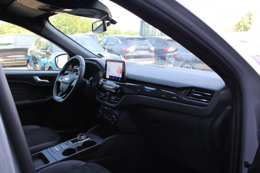 Ford Kuga 2.5 PHEV Graphite Tech Edition 225pk | Driver Assistance Pack | Technology pack | Wegklapbare Trekhaak  | Panorama dak | Winterpack | Verlengde fabrieksgarantie tot 05-2028