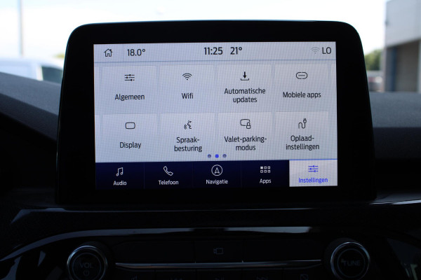 Ford Kuga 2.5 PHEV Graphite Tech Edition 225pk | Driver Assistance Pack | Technology pack | Wegklapbare Trekhaak  | Panorama dak | Winterpack | Verlengde fabrieksgarantie tot 05-2028