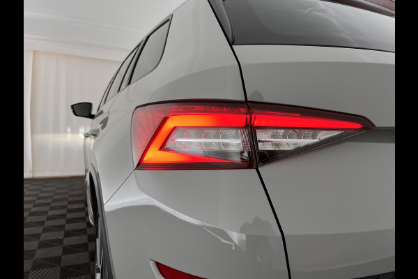 Škoda Kodiaq 1.5 TSI Sportline Business Aut. *LEATHER-ALCANTARA | FULL-LED | HEATED-SPORTSEATS | ADAPTIVE-CRUISE | MEMORY-PACK | DIGI-COCKPIT | CANTON-AUDIO | SHIFT-PADDLES | CARPLAY | AMBIENT-LIGHT | KEYLESS | DAB | 20''ALU*
